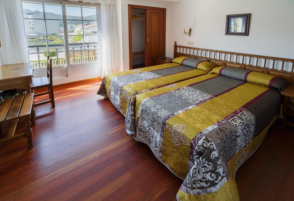 As Areas I Hotel Viveiro Bagian luar foto