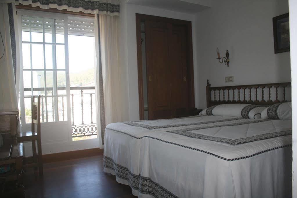 As Areas I Hotel Viveiro Bagian luar foto